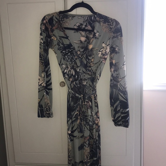 FLORAL PRINT JUMPSUIT - Picture 1 of 6